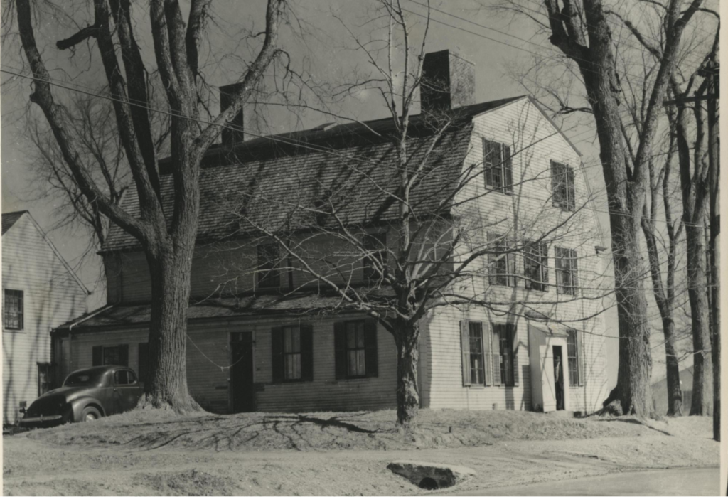 Waldo - Dole House. Photo by Rufus Lovejoy ca. 1940.  Collections of Maine Historical Society.